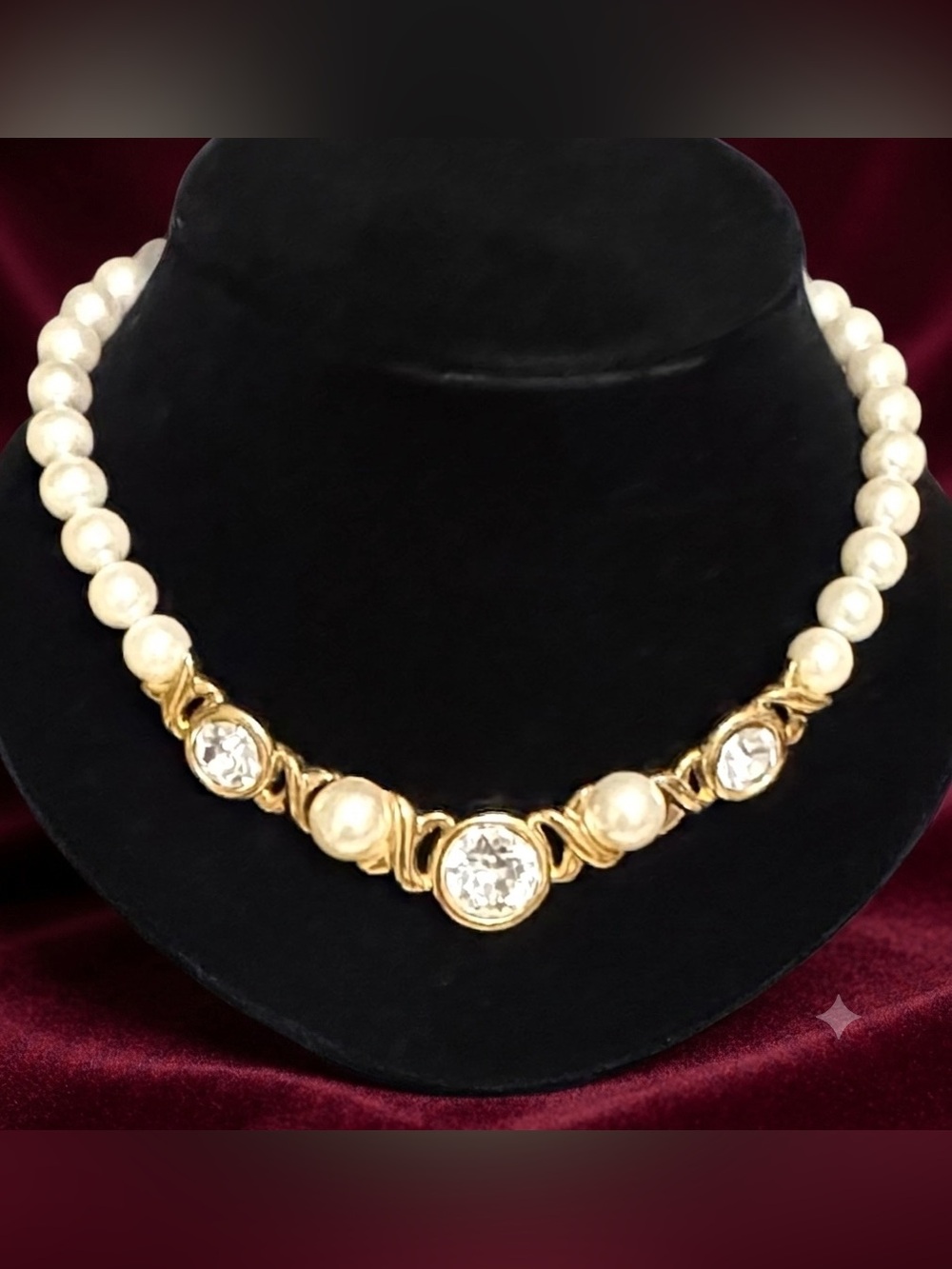 Stunning Vintage Napier Faux Pearl and Crystal Necklace  LIKE NEW